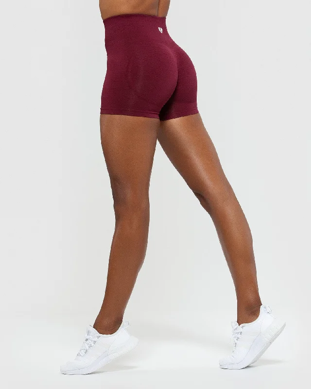 Define Scrunch Seamless Shorts | Dark Cherry