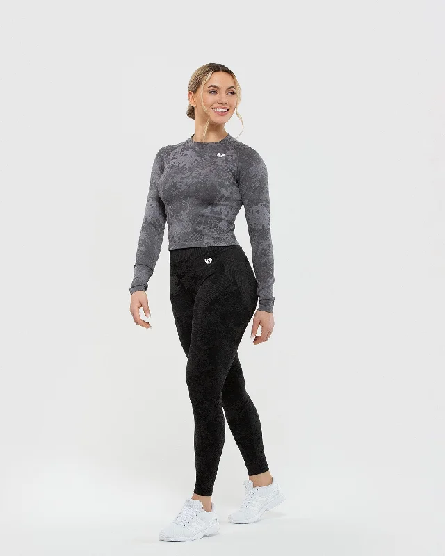 Evolution Seamless Long Sleeve Midi Top | Graphite