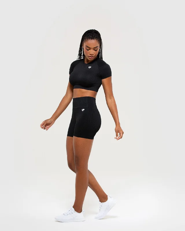 Power Seamless Short Sleeve Crop Top | Black