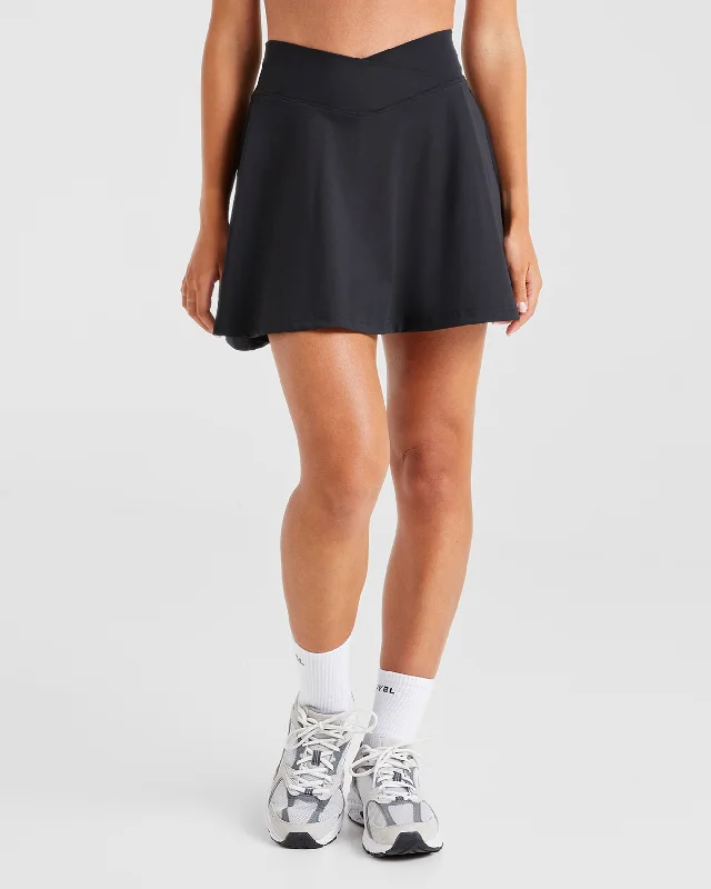 Sculpt Skort - Black