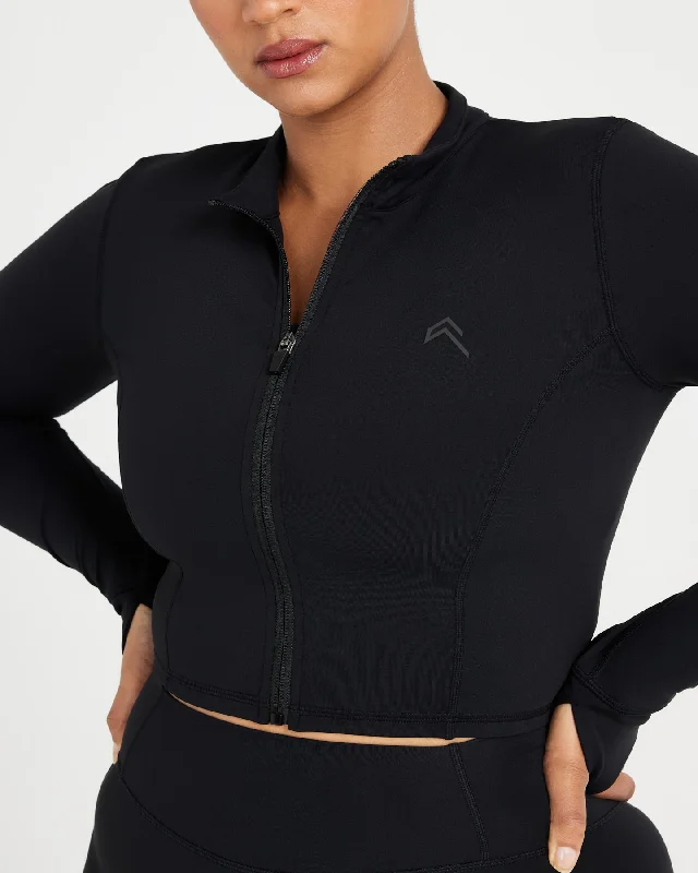 Timeless Crop Jacket | Black