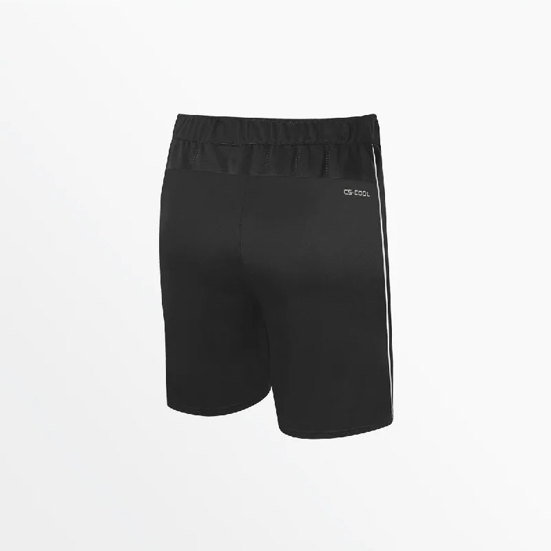 WOMEN'S BASICS I COACH SHORTS