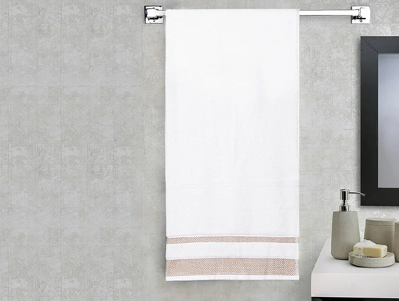 White 100% Cotton Bath Towel - Hygro By Spaces