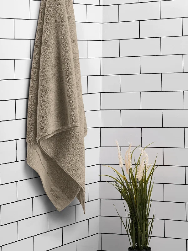 Solid Brown 100% Egyptian Cotton Bath Towel - Luxury Egyption Cotton By Spaces