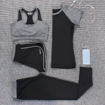 grey 4 piece / M