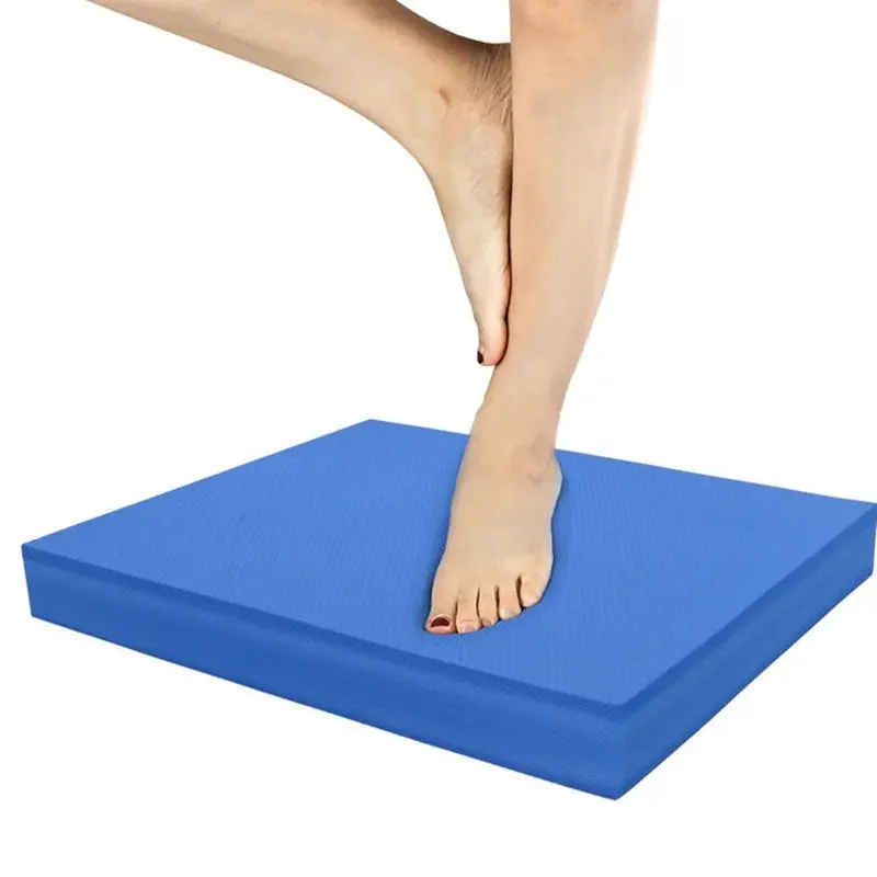 Half yoga blocks